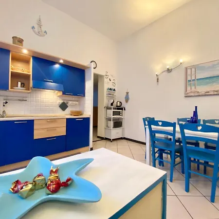 Apartment Casaviva - Cozy Trilo In With Ac Camogli